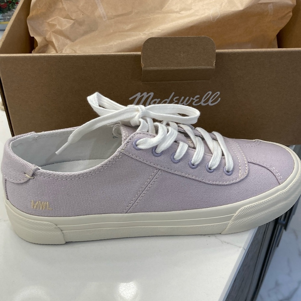 New madewell lavender shoes size 6